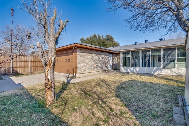 Building Photo - 5602 Magnolia Ln