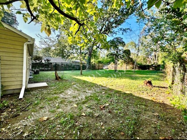 Building Photo - Updated 3 Bed 1 Bath Home In Independence-...