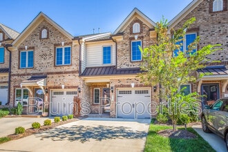 Building Photo - 4752 Willowstone Dr