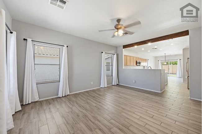 Building Photo - 3Bed/2Bath House at Ray Rd/Recker Rd! Ready for Immediate Move-In!