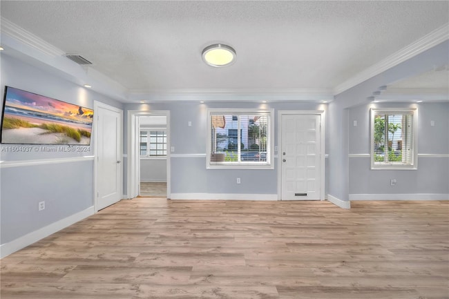 Building Photo - 2001 SW 37th Ave