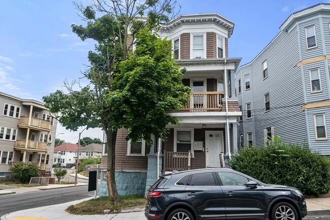 Building Photo - 36 Bellevue St
