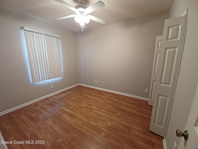 Building Photo - 402 Breckenridge Cir SE