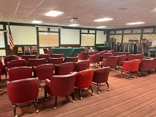 Building Photo - 3720 Inverrary Dr