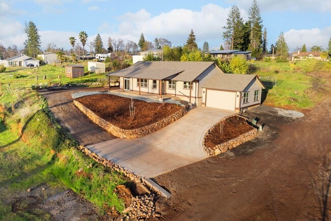Building Photo - Labor of love, new construction 3-Bed 2-Ba...