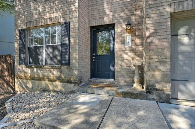 Building Photo - 1531 Parkfield Cir