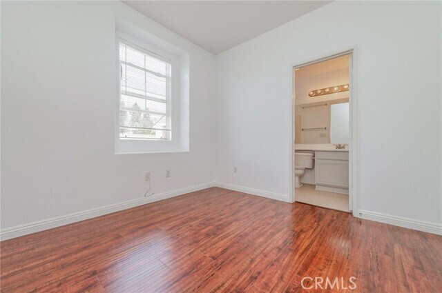 Building Photo - 216 Timberwood