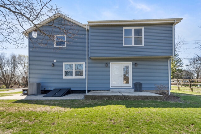 Building Photo - 26034 W 127th St