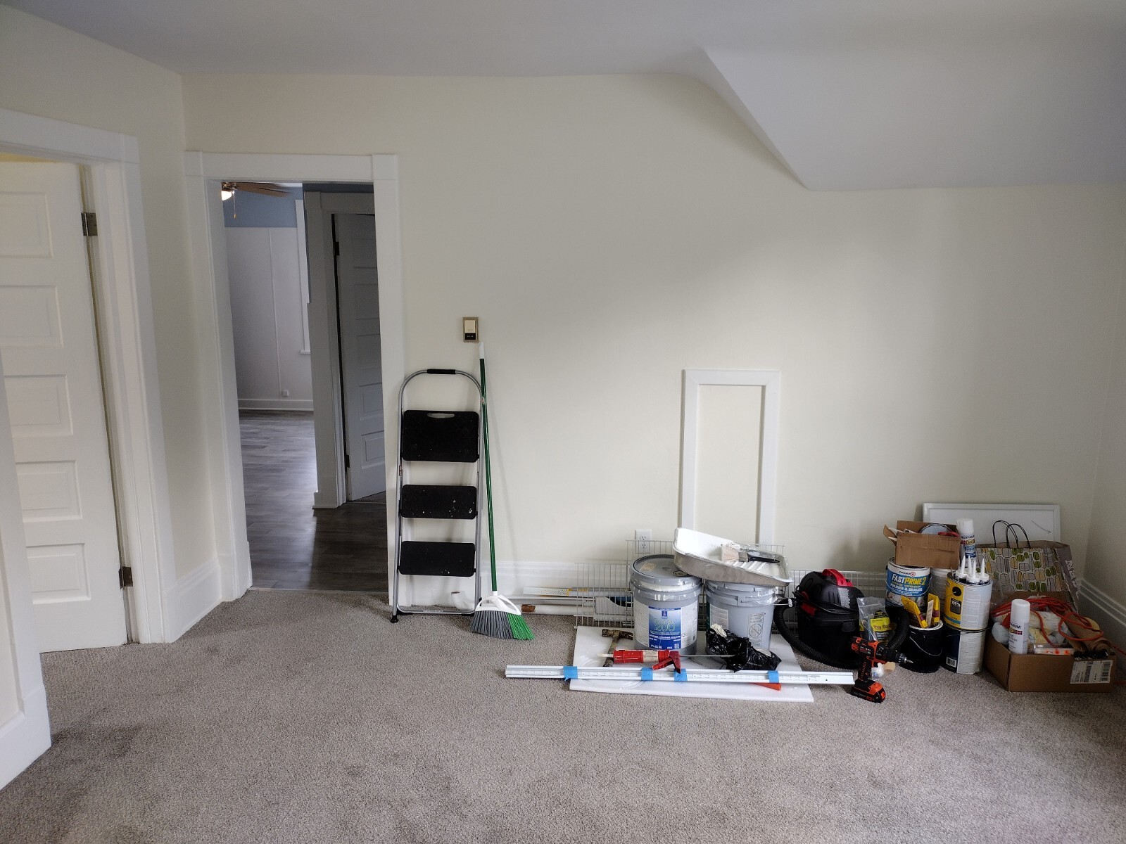 Building Photo - 8240 W Cold Spring Rd