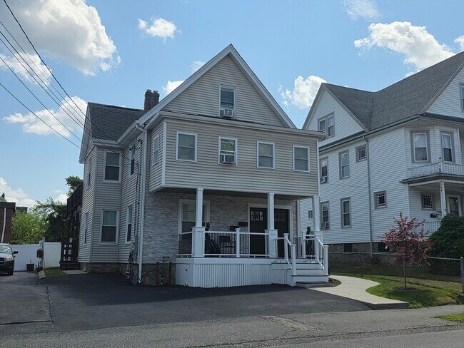 Building Photo - 12 Hoyle St