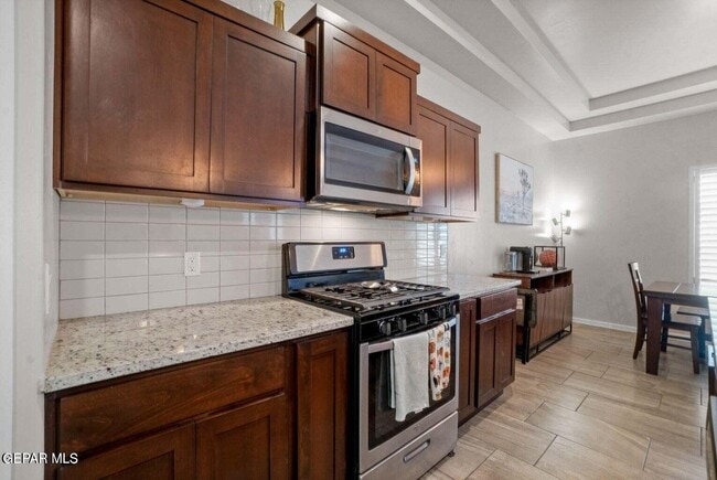 Building Photo - 2158 Enchanted Smt Dr