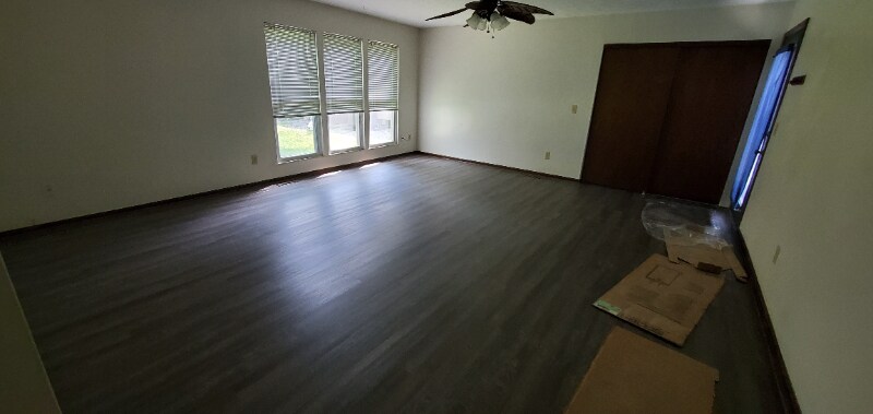 Building Photo - 309 Schrock Rd