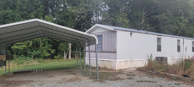 Building Photo - Ready to Move in