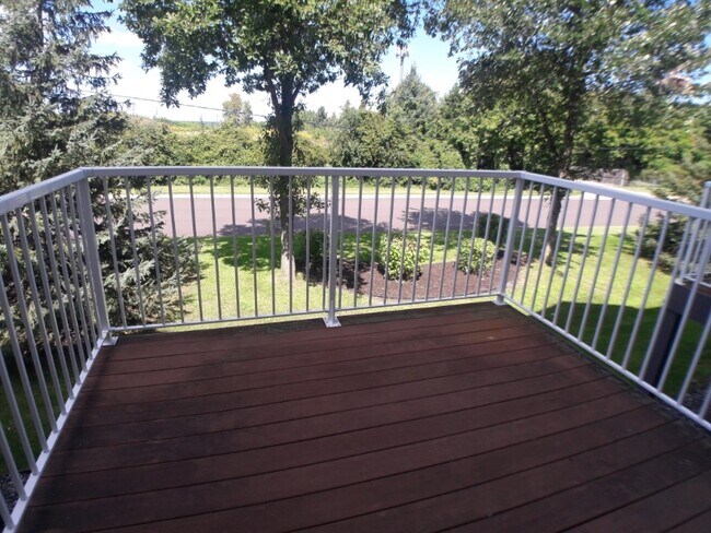 Building Photo - 2187 Cool Stream Cir