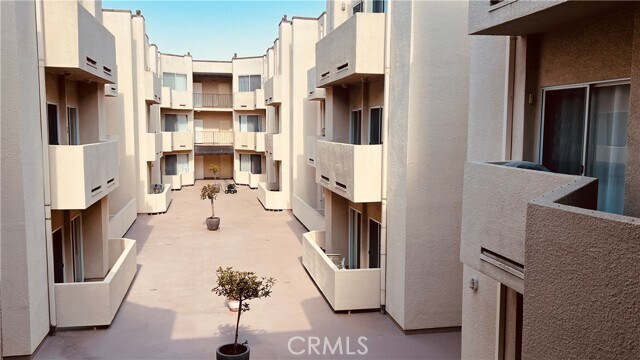 Building Photo - 19350 Sherman Way