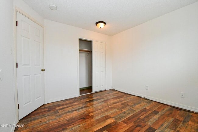 Building Photo - 10005 Sagewood Dr