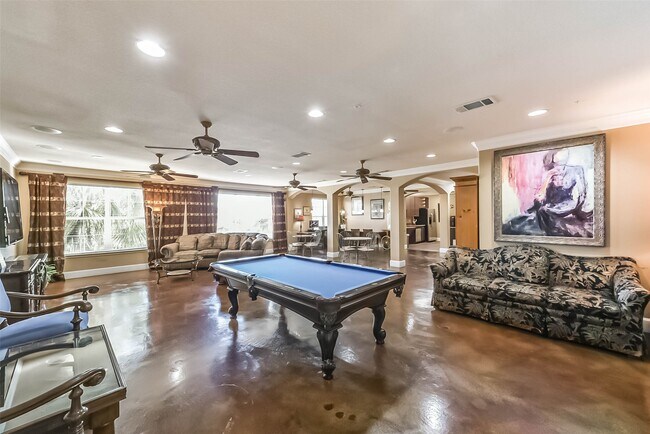 Building Photo - 1711 Old Spanish Trl