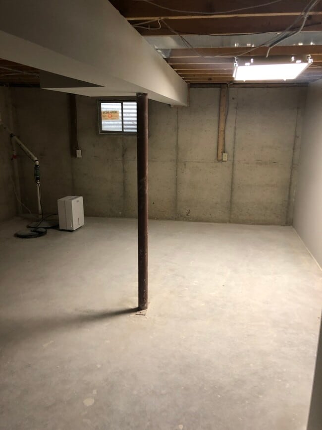 Building Photo - 2914 Frank Turk Dr