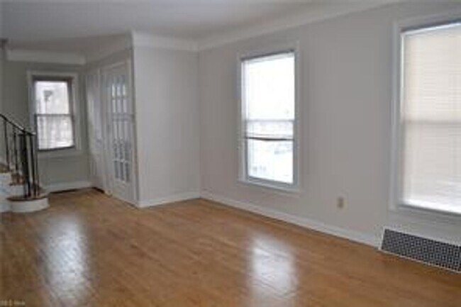 Building Photo - Cleveland Heights Single Family Rental