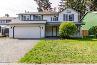 Building Photo - Spacious 4 Bedroom Home | 2,116 SF | Great Room with Fireplace | Fenced Backyard & 2-Car Garage