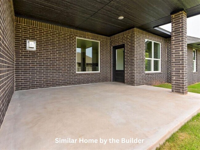 Building Photo - Stunning New Home in Mustang w/ 3-Car Garage