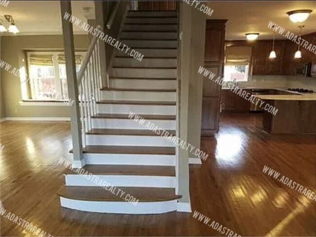Building Photo - Amazing Brookside Home-Available in SEPTEM...