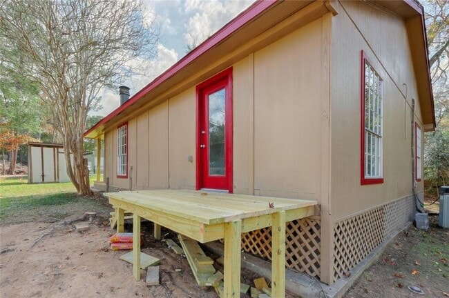 Building Photo - 1102 Yellowstone River Rd