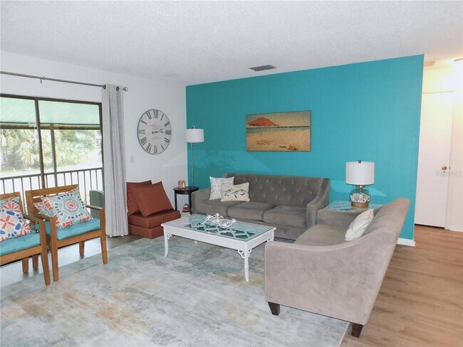 Building Photo - 1400 Tarpon Woods Blvd