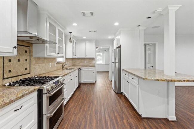 Building Photo - 4414 Belle Glade Dr