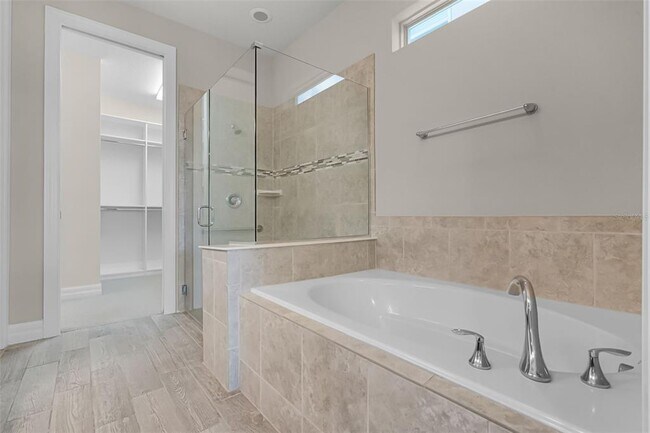 Building Photo - 5029 Hartwell Ct