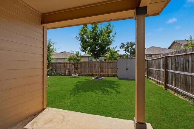 Building Photo - Beautiful Bulverde Home in Comal ISD – Move-In Ready!