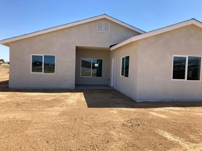 Building Photo - 9161 Lime Ave