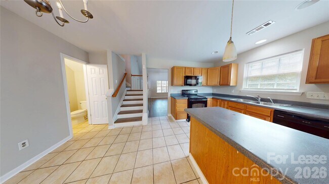Building Photo - 10131 Ballyclare Ct