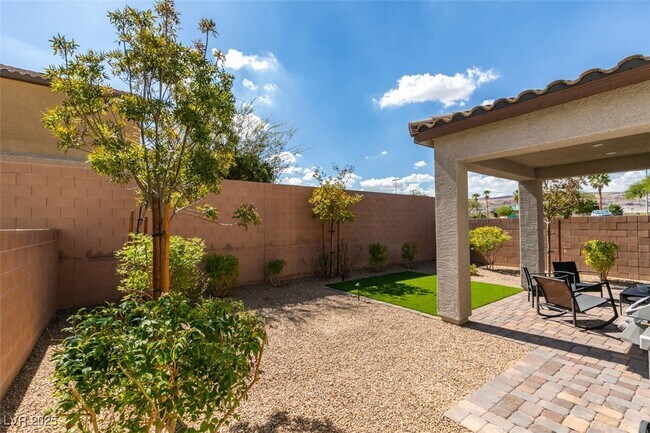 Building Photo - 8995 Elati Ct