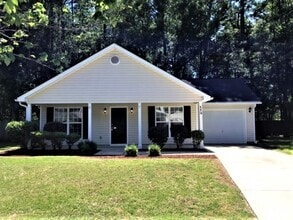 Building Photo - 113 Trickle Dr