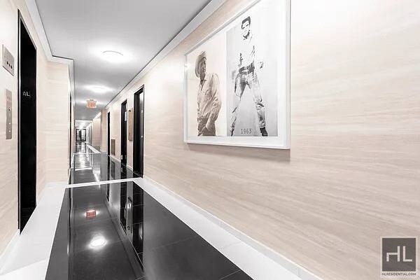 Building Photo - NETHERLAND AVENUE
