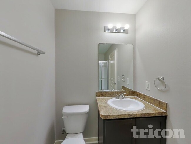 Building Photo - 9910 Waldens Pond Court