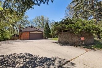 Building Photo - 33 Half Day Rd