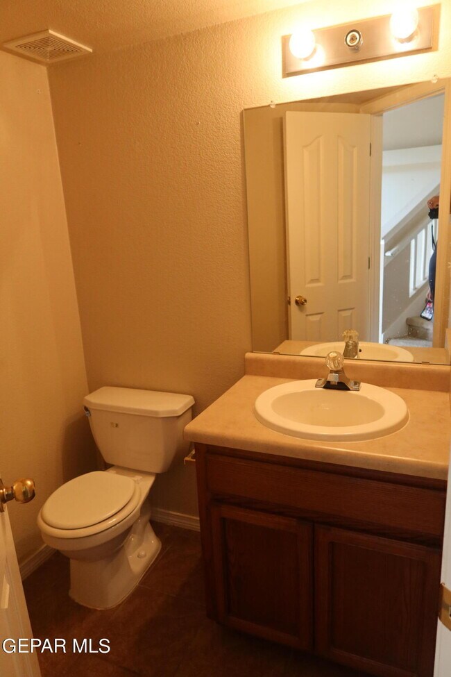 Building Photo - 14233 Smokey Point Dr