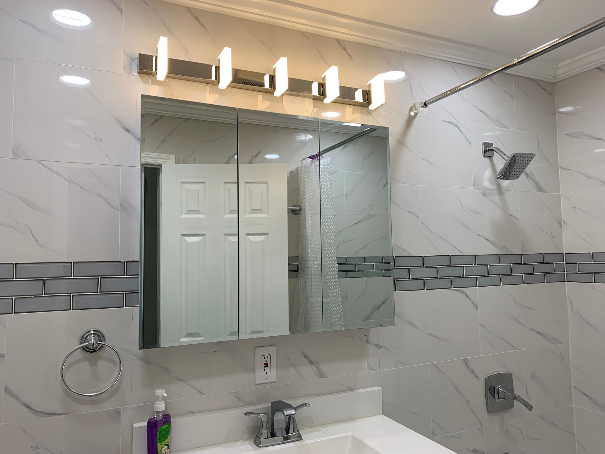 Building Photo - 4727 39th Pl