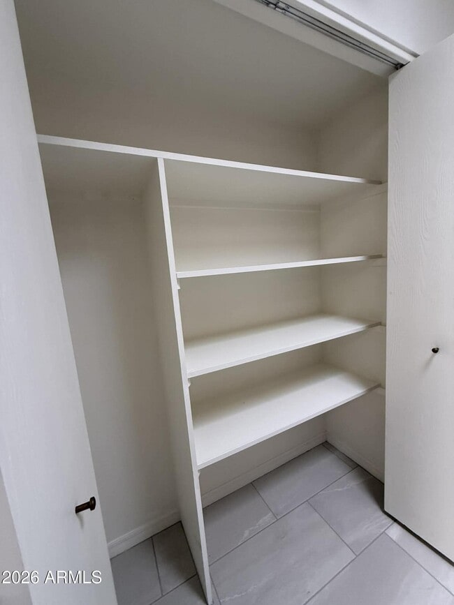 Building Photo - 313 S Desert Ave