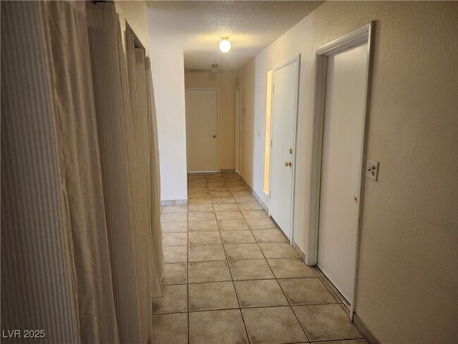 Building Photo - 4726 Madrigal Way