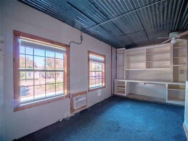 Building Photo - 5525 Rearn Dr