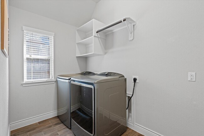 Building Photo - 13207 Itasca Pine Dr