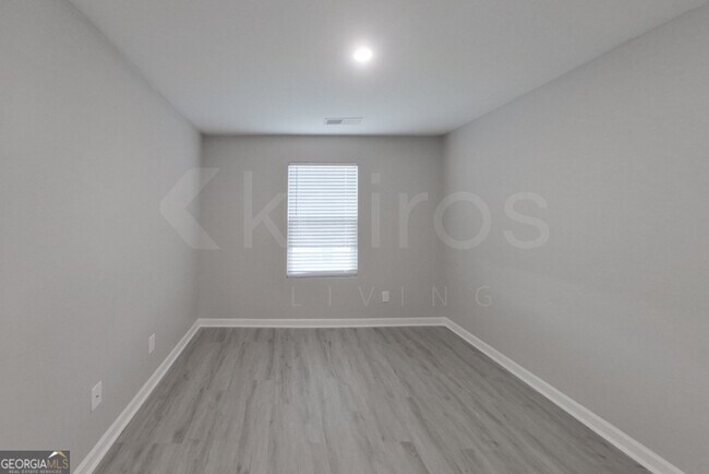 Building Photo - 217 Sky Hawk Ln