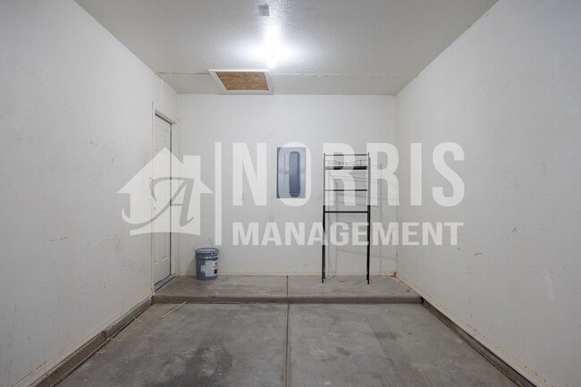 Building Photo - Perfect Duplex in Arizona City