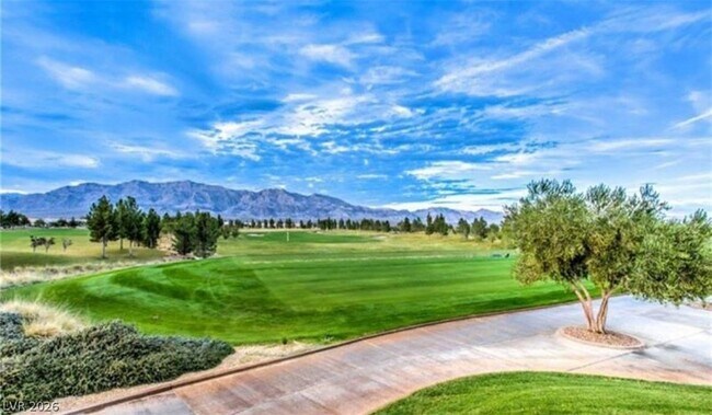 Building Photo - 2205 Willow Wren Dr