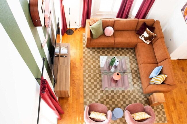 Building Photo - 2002 Chittim Trail Dr