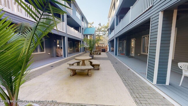 Building Photo - 1709 NJ-35
