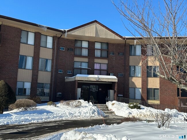 Building Photo - 1312 Cromwell Hills Dr